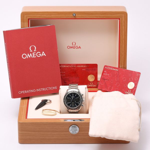 Omega Speedmaster Racing 326.30.40.50.03.001